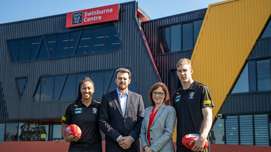 swinburne11.jpg Richmond AFLW player Sabrina Frederick, Richmond CEO Brendon Gale, Swinburne Vice-President of Engagement Jane Ward and Richmond player Tom Lynch. - AFL,Richmond